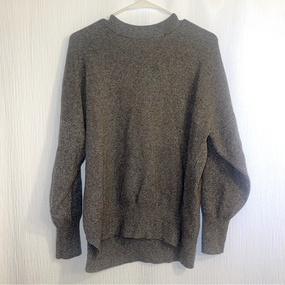 ABERCROMBIE SWEATER